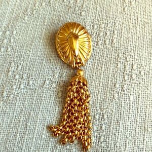 Vintage Art Deco brooch